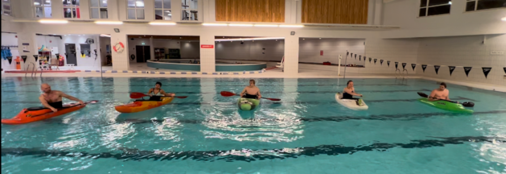 Pool session 30. Mars